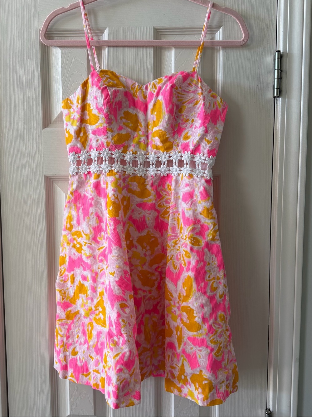 Lilly Pulitzer Lenore Ooh La La Daisy Lace Cutout Dress Pink Yellow Size 2